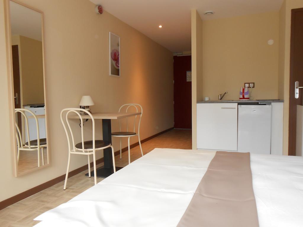 La Pause Hotel Évreux Quarto foto