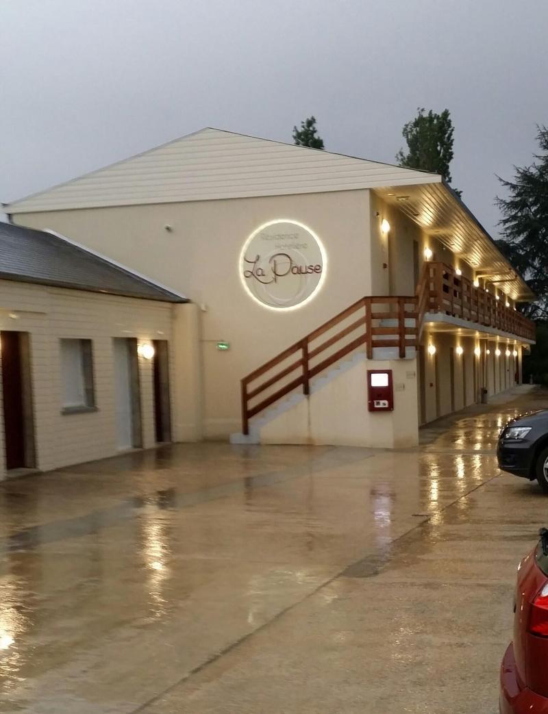 La Pause Hotel Évreux Exterior foto